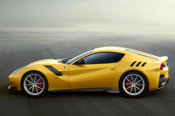 Ferrari F12 Tdf, Желтый, Спорткар, HD, 2K, 4K
